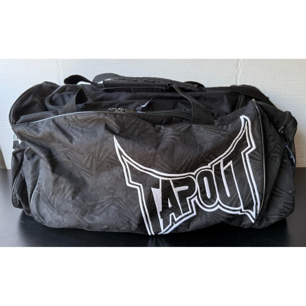 TAPOUT‎ Black Duffle Bag Measures 20"x12"x12"